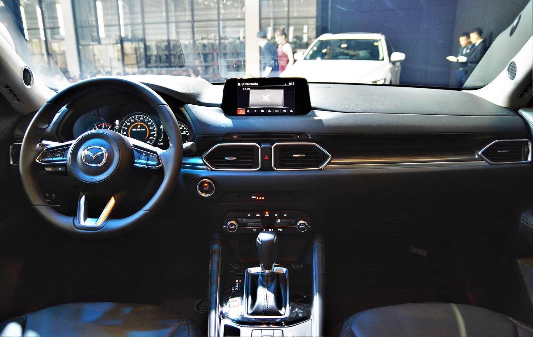 Omoda 4, Mazda CX-5 ảnh 6