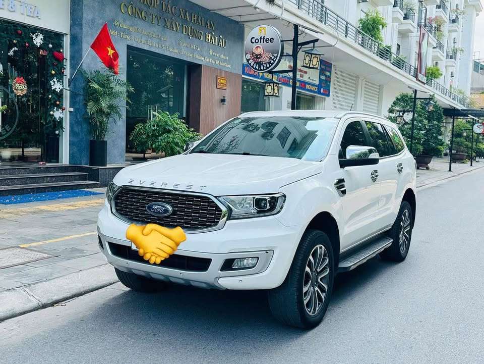 Xe Everest cũ