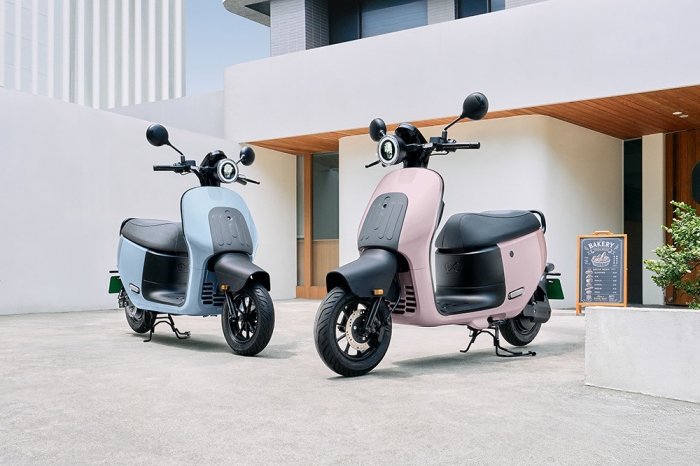 xe-ga-quoc-dan