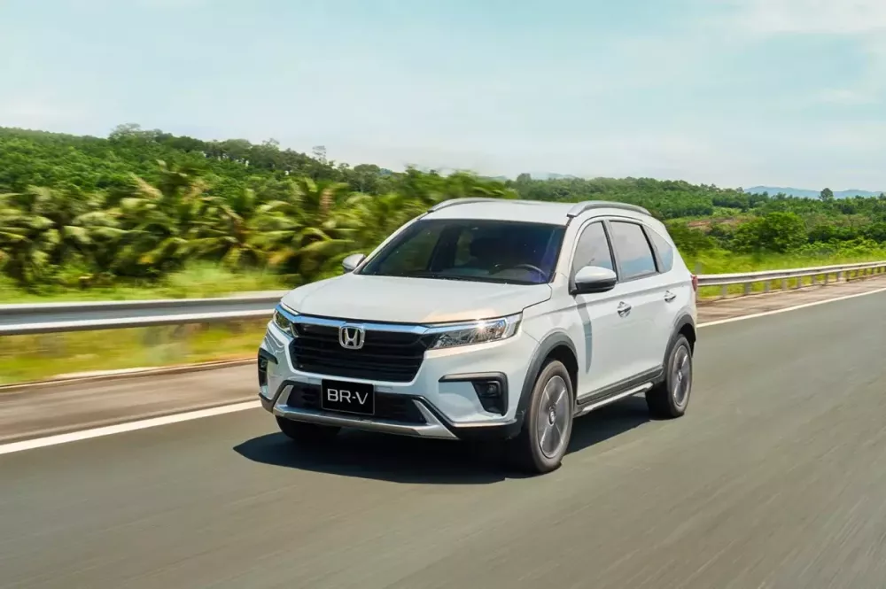 Doanh số xe MPV tháng 6/2026: Toyota Innova Cross chỉ bán thua VinFast Limo Green - Ảnh 8.