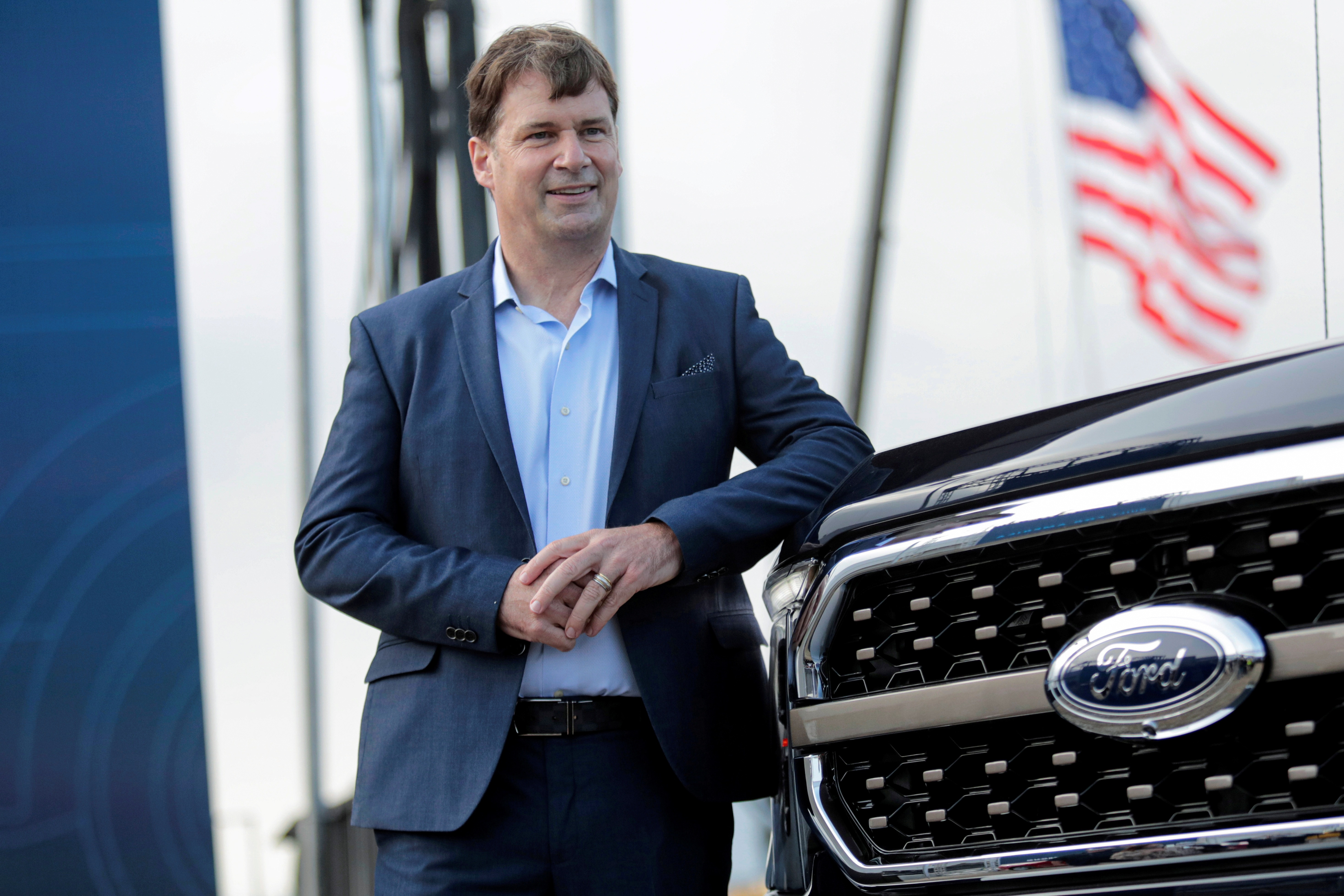 ford, xe trung quốc, ceo, mỹ, trung quốc, jim farley, ev, canada, mexico, xe điện, tổng thống, donald trump, trump, byd, châu âu ảnh 1