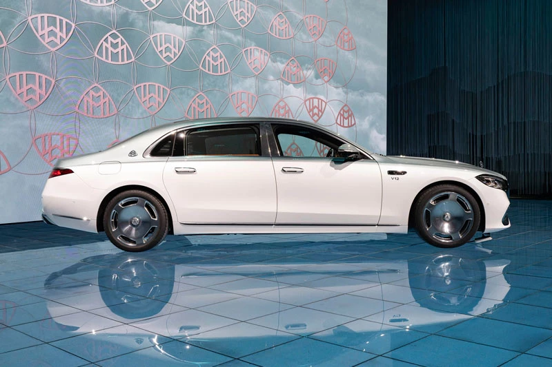 Mercedes-Maybach S-Class 2027 ra mắt, giá khởi điểm hơn 5,4 tỷ đồng - Hình 3