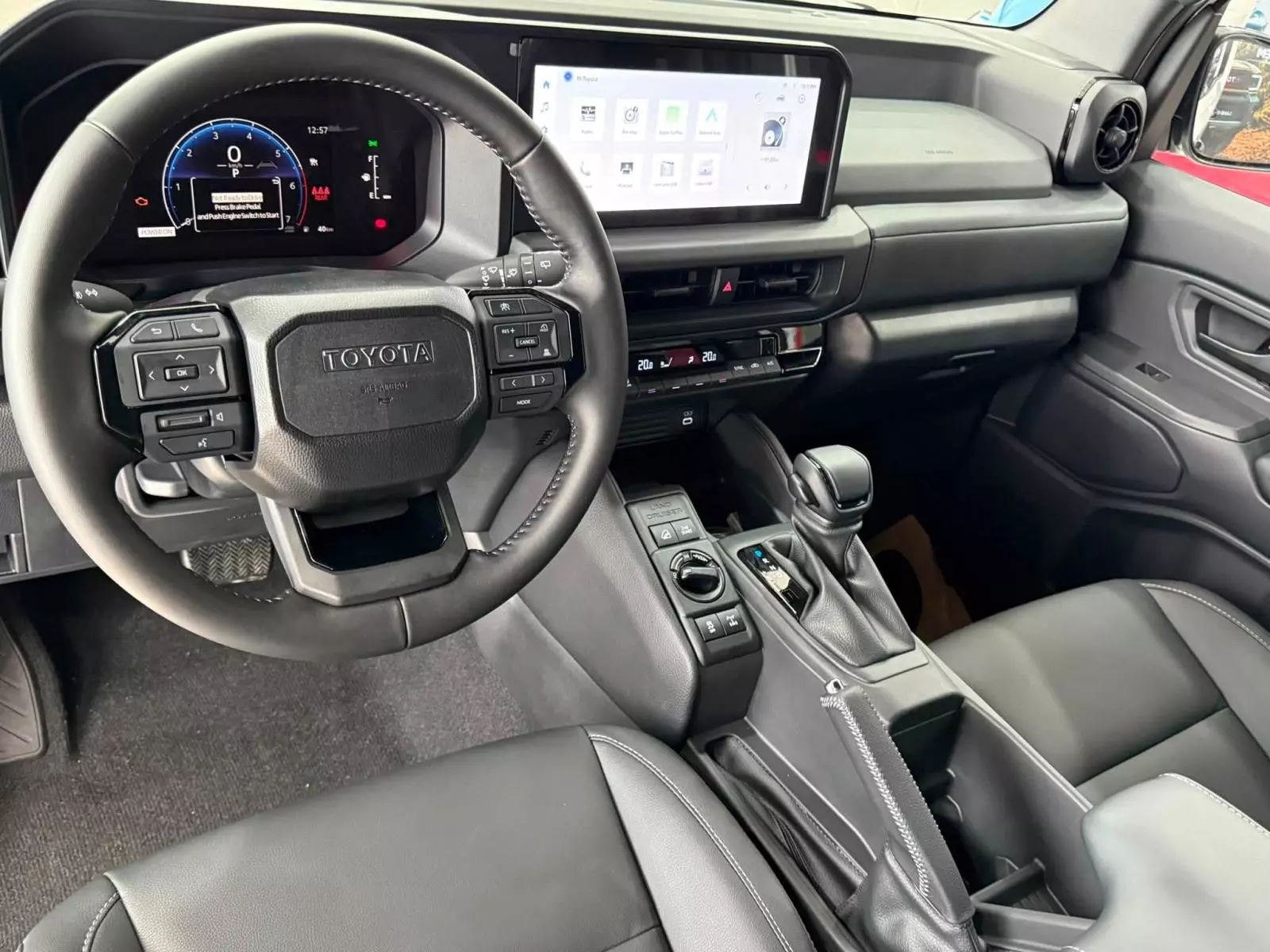 Thông số kỹ thuật Toyota Land Cruiser FJ 2026: “Tân binh” off-road có gì khiến dân mê địa hình phải chú ý? - Ảnh 4.