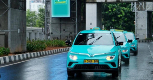 Car360 cover