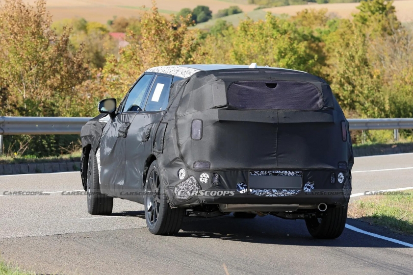 2027-Kia-Sportage-Prototype-Spy-Shots-15