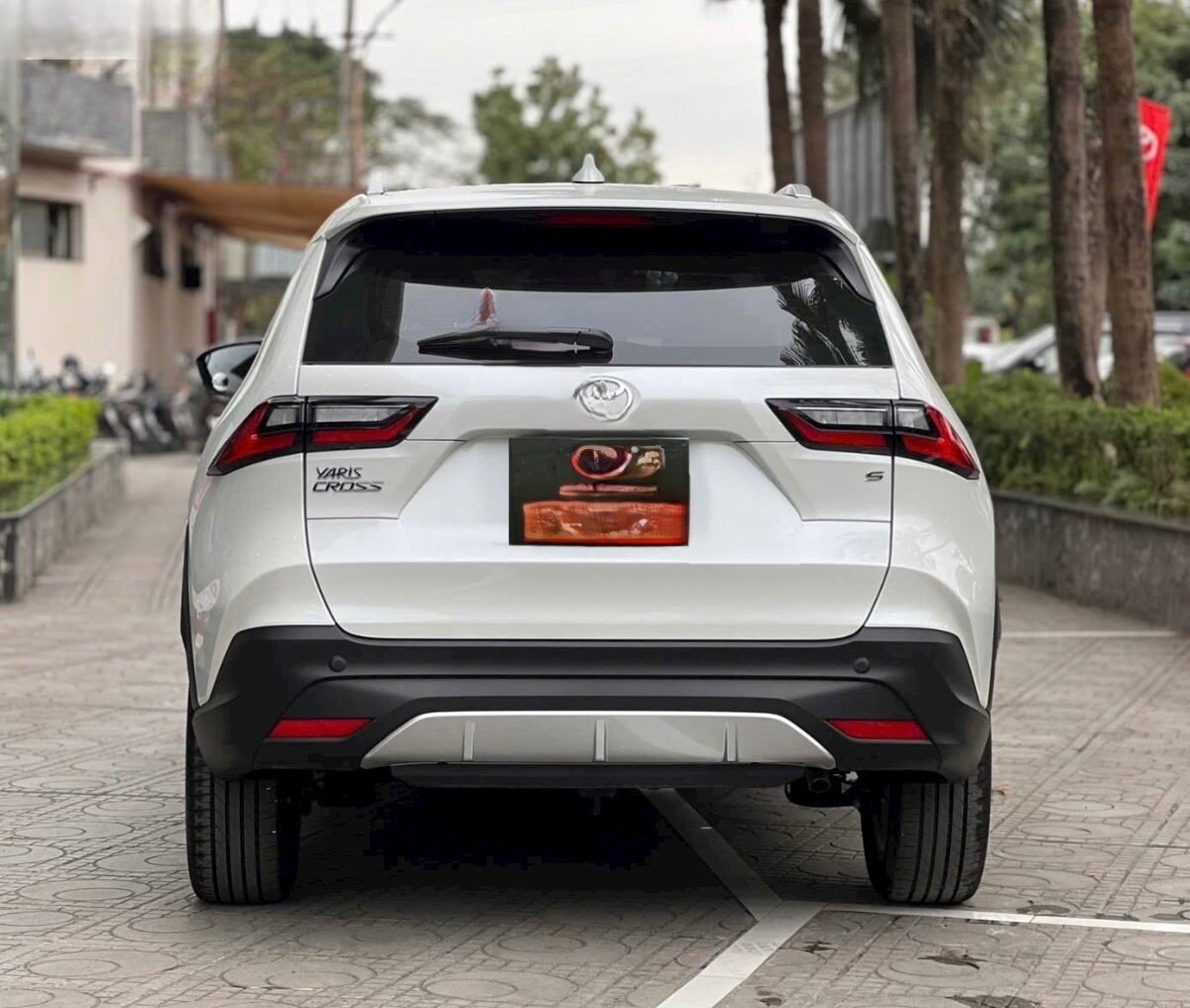 Ảnh thực tế một chiếc Toyota Yaris Cross được rao bán.