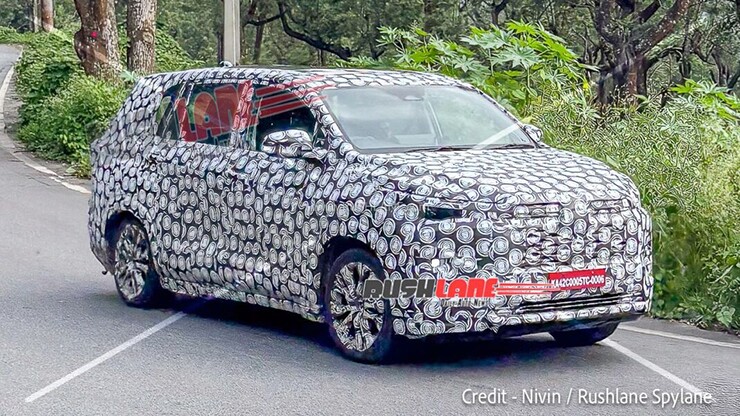 Toyota Innova Cross 2027 gây bất ngờ với mặt ca-lăng mới, nhìn hầm hố hơn hẳn - 6