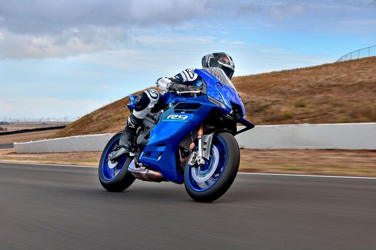Yamaha YZF-R9 2027 ra mắt, giá 255 tiệu đồng - 2