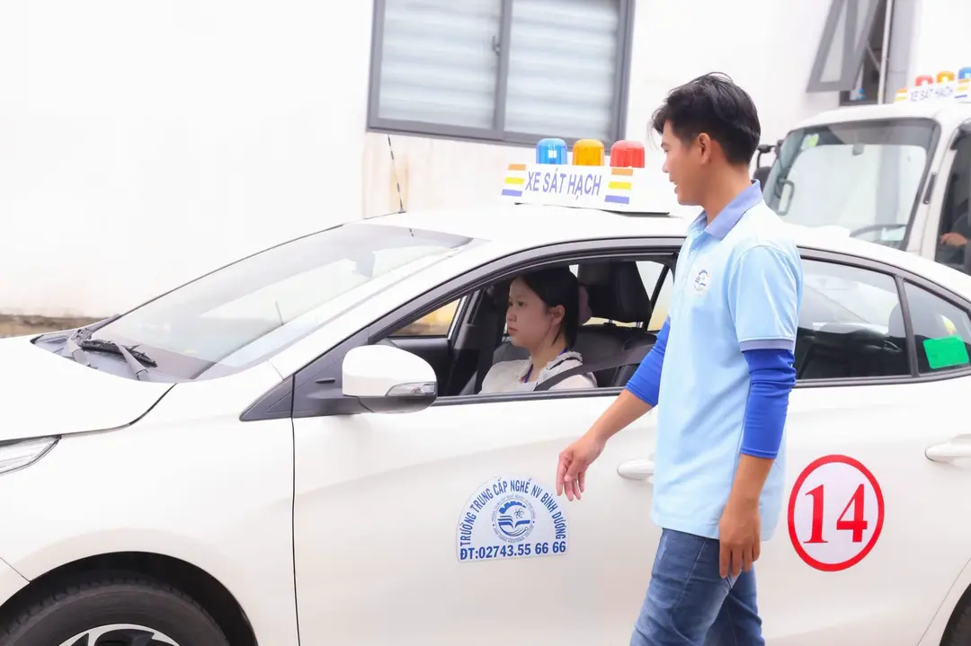 Car360 cover