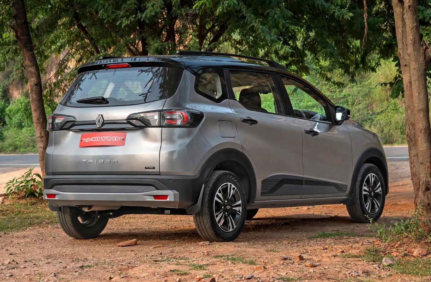 Mẫu MPV 7 chỗ ‘quốc dân’ mới đẹp lung linh ra mắt giá 157 triệu đồng: Rẻ hơn Hyundai Grand i10, hạ bệ Mitsubishi Xpander ảnh 3