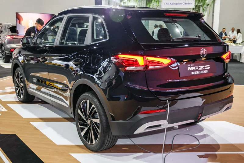 SUV hạng B công suất 215 mã lực, siêu tiết kiệm xăng, giá từ 665 triệu đồng - Hình 3