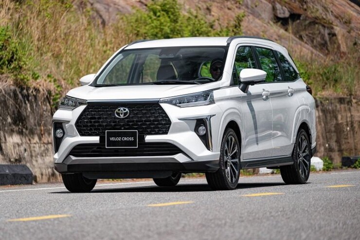 Veloz Cross, MPV 7 chỗ ghi điểm với thiết kế hiện đại và khả năng tiết kiệm nhiên liệu