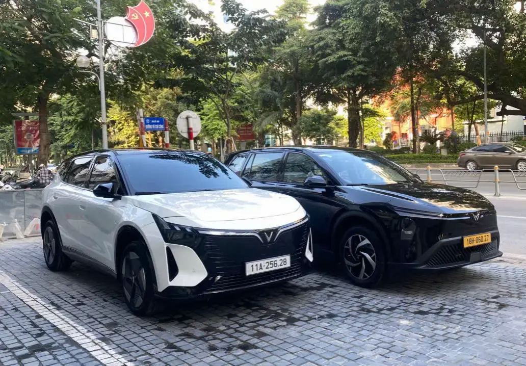 Car360 cover