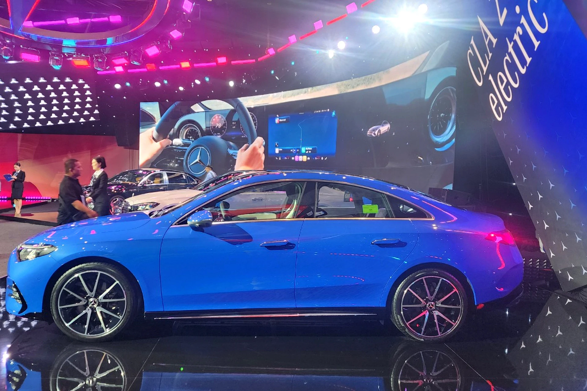Xe điện giá 1,5 tỷ: Chọn Mercedes-Benz CLA 200 hay BYD Seal, Hyundai IONIQ 5? - Hình 2