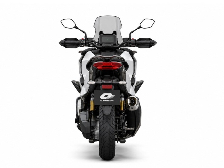 Vua tay ga đa dụng X-ADV sắp có đối thủ