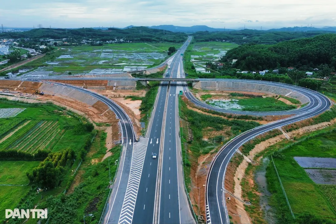 Car360 cover