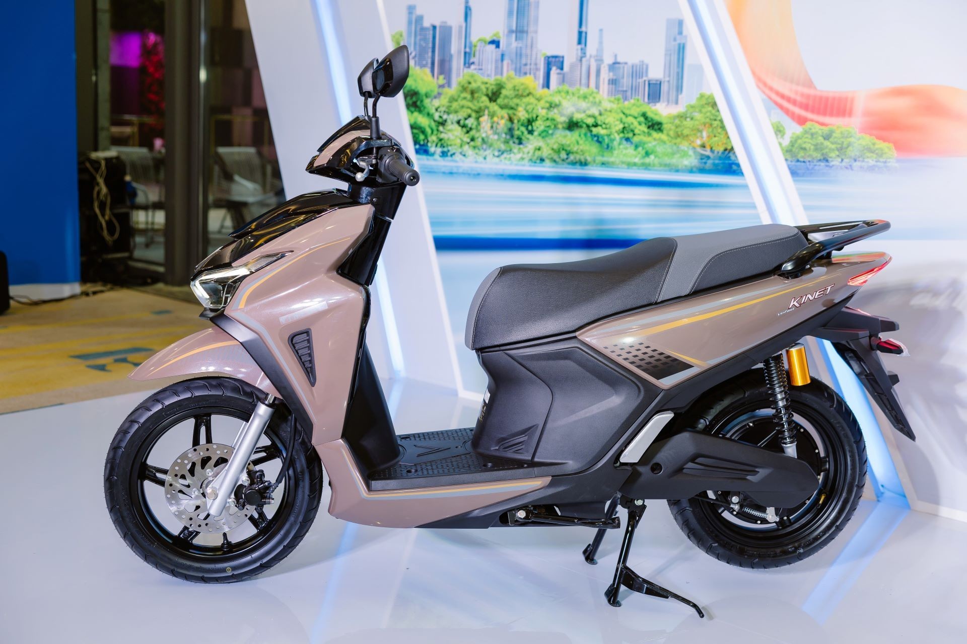Tin xe trưa 31/7: Xe côn tay ‘quốc dân’ mới ra mắt, có ABS như Honda Winner R, giá 22,8 triệu đồng rẻ hơn Yamaha Exciter ảnh 3