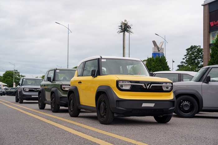 Giá xăng dầu hôm nay 27/7: Dầu diesel giảm 19.000 đồng/lít, xăng RON 92 và E10 rất gần đáy, giá lăn bánh VinFast VF 3 ảnh 4