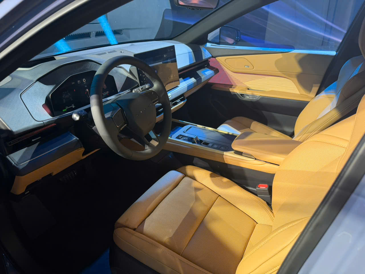 Lexus ES 500e 2.jpg