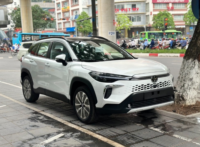Giá xăng dầu chiều 21/9: Dầu diesel hơn 29.900 đồng/lít, E5 RON 92 và E10 RON 95 sắp về đáy? Giá đầy bình ô tô Toyota ảnh 2