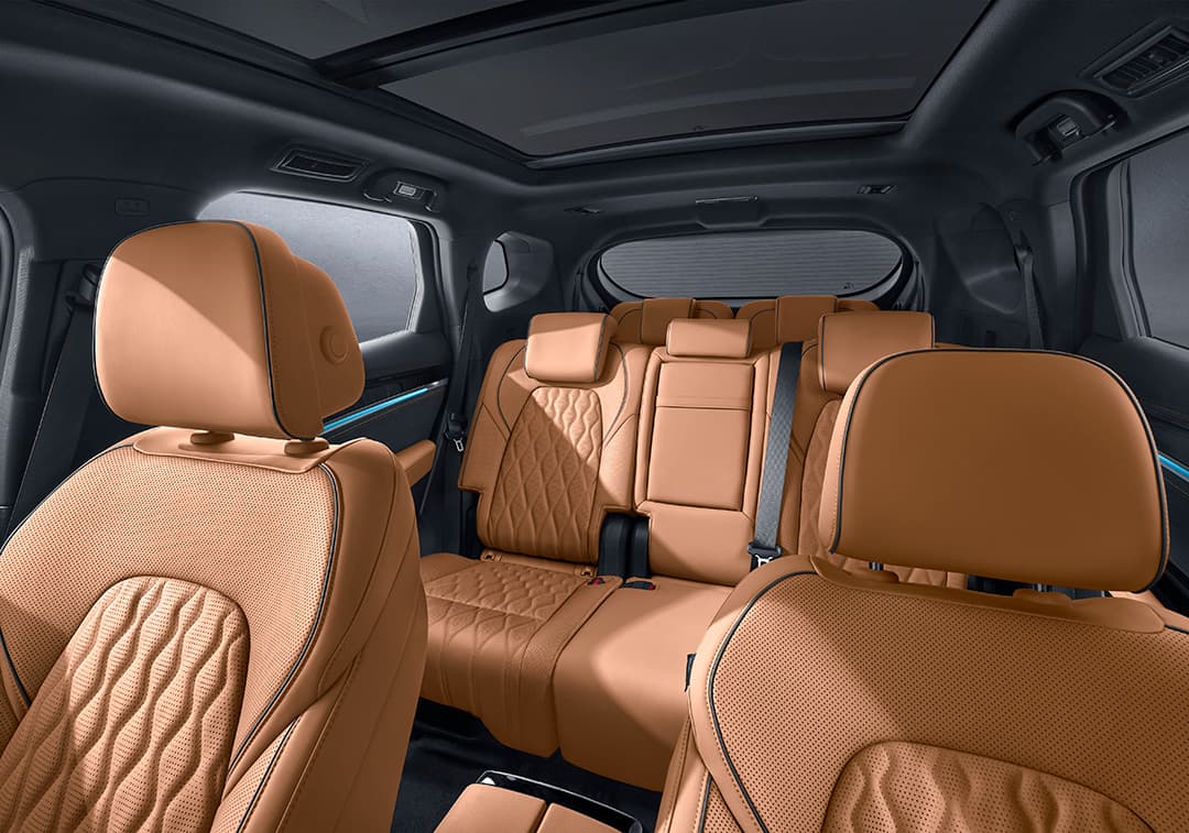 Nội thất BYD Sealoion 8