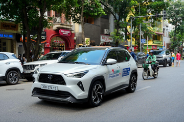Khách hàng đánh giá cao cảm giác lái và các tính năng an toàn trên Yaris Cross HEV.