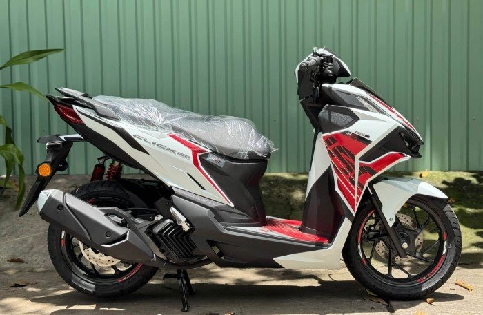 07-1791364632-honda-ra-mat-xe-tay-ga-moi-da-ve-dai-ly-viet-nam-gia-rat-hap-dan