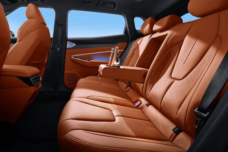 SUV hạng C động cơ tăng áp, giá hơn 330 triệu đồng - Hình 6