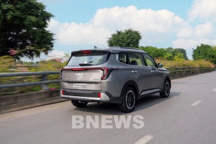 Kia Carens Clavis 7 chỗ ra mắt tại Việt Nam, giá từ 639 triệu đồng - Hình 3