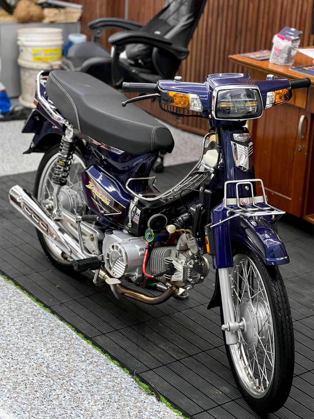 Car360 cover