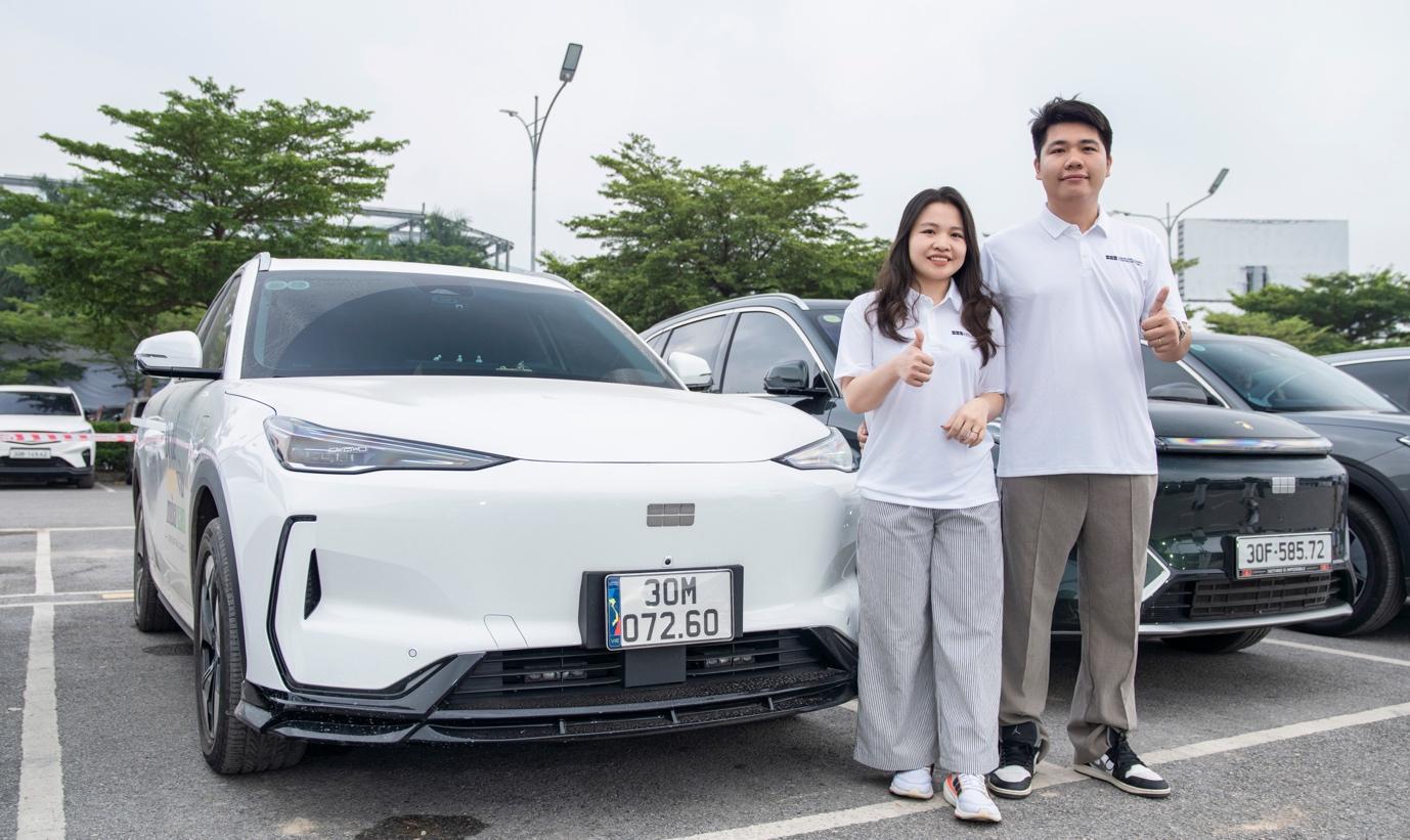 Theo anh Vương Anh, người dùng có thể chủ động tính toán chi phí năng lượng nhờ thông số quãng đường của Geely EX5 rất chuẩn xác.