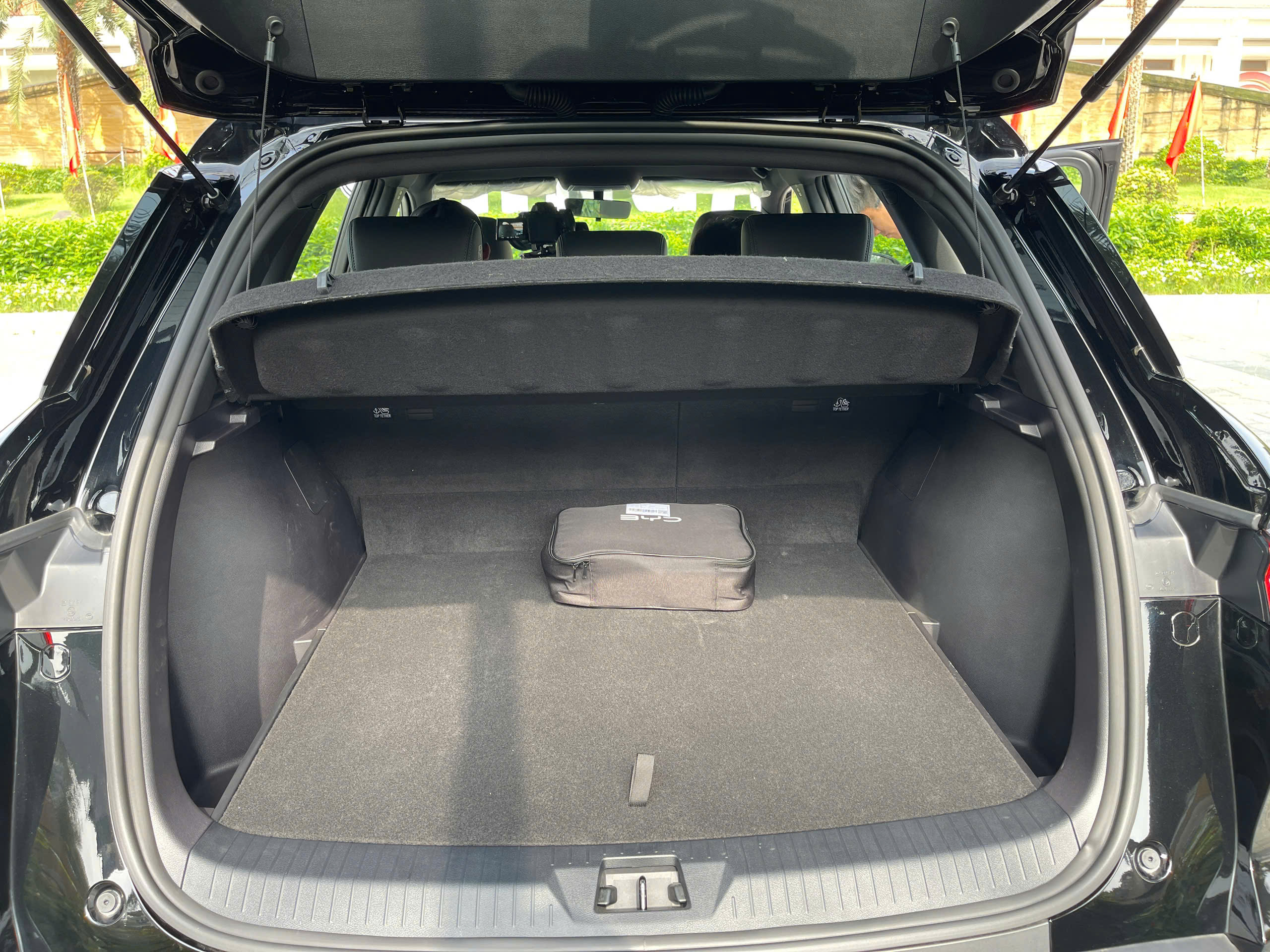 BYD Sealion 5 (9).jpg