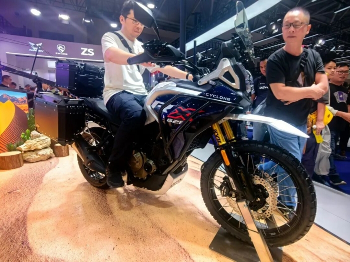 CYCLONE RX628 Adventure