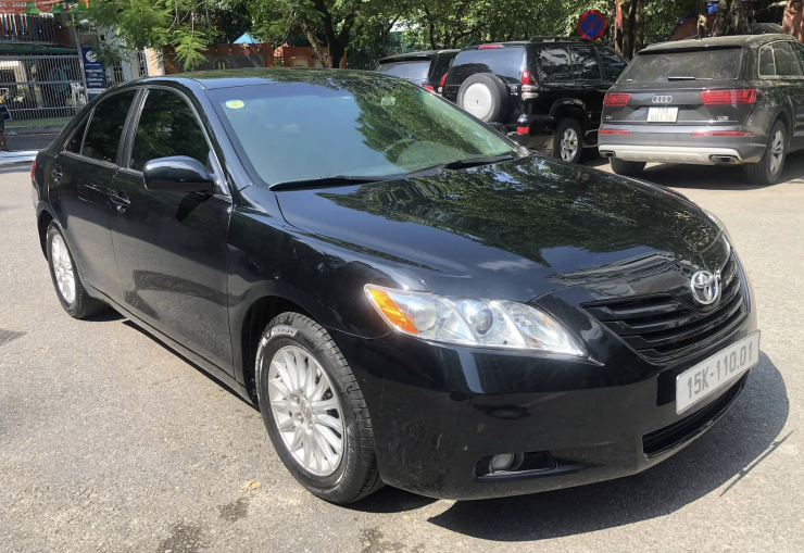 Toyota Camry LE 2.4 2008.