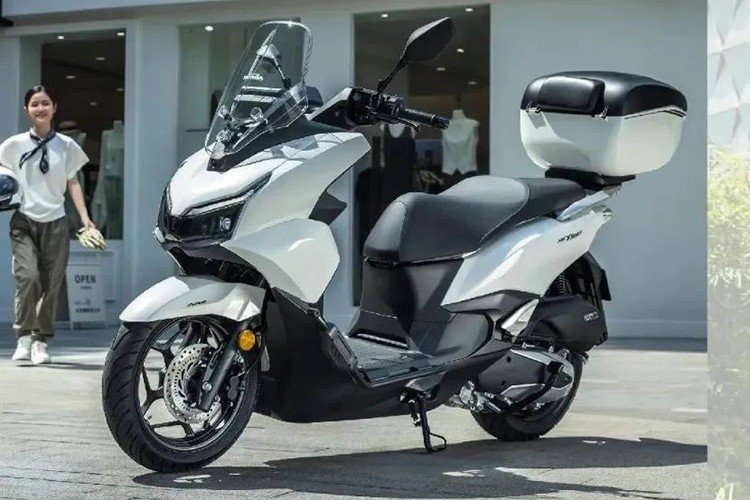 09-1788946550-honda-ra-mat-xe-tay-ga-150cc-dinh-cao-dep-hon-sh-co-abs-2-kenh-gia-58-trieu-dong