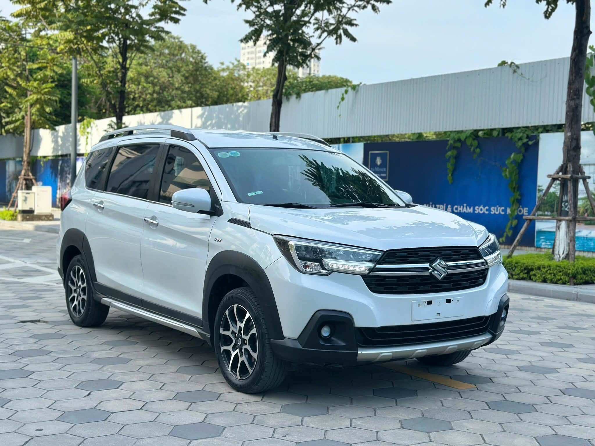 Suzuki XL7 đang phả hơi nóng vào phân khúc xe đa dụng 7 chỗ cỡ nhỏ tại Việt Nam.