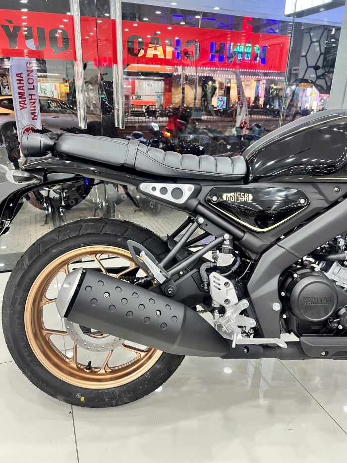 Yamaha-XS155R-6