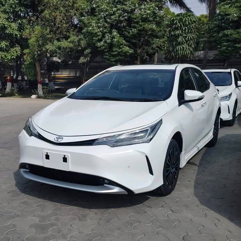 Toyota Corolla.jpg