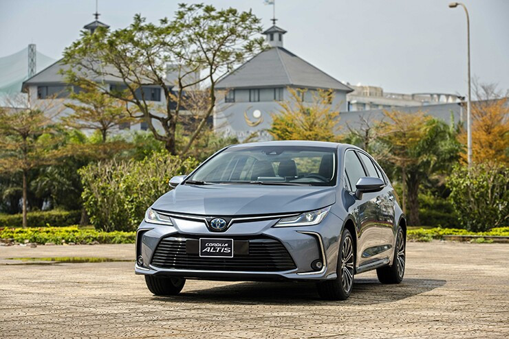 Thông số kỹ thuật Toyota Corolla Altis 2026