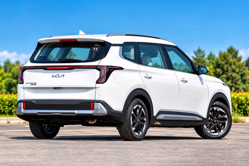 Chi tiết Kia Carens Clavis vừa ra mắt Việt Nam, giá từ 639 triệu đồng - Hình 3