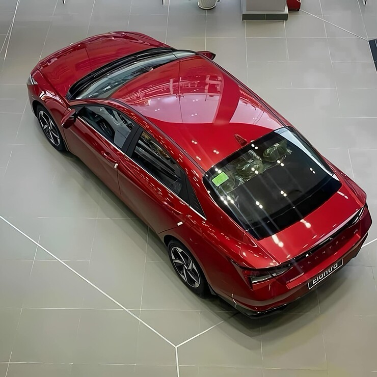 Giá xe Hyundai Elantra lăn bánh tháng 10/2026 - 2