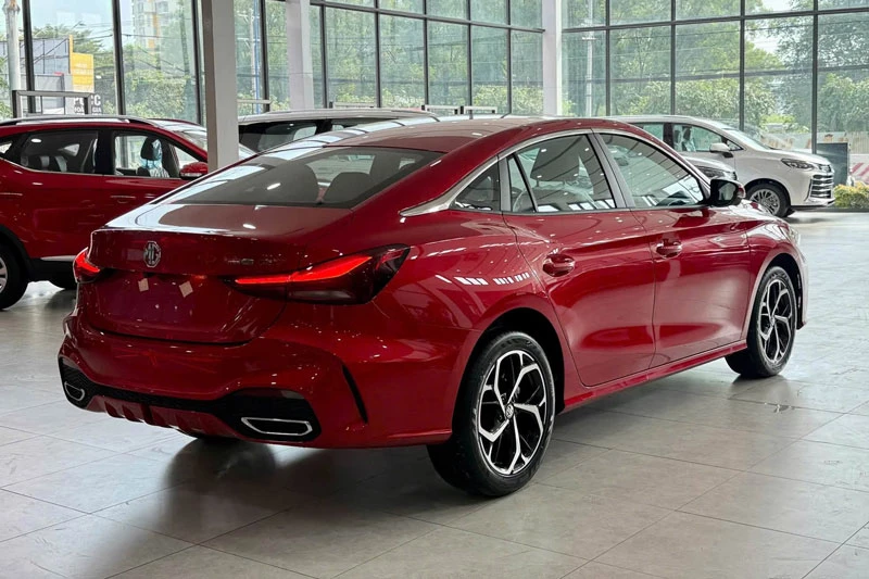 Xe sedan công suất công suất 168 mã lực, giá hơn 500 triệu tại Việt Nam, cạnh tranh với Mazda3 - Hình 3