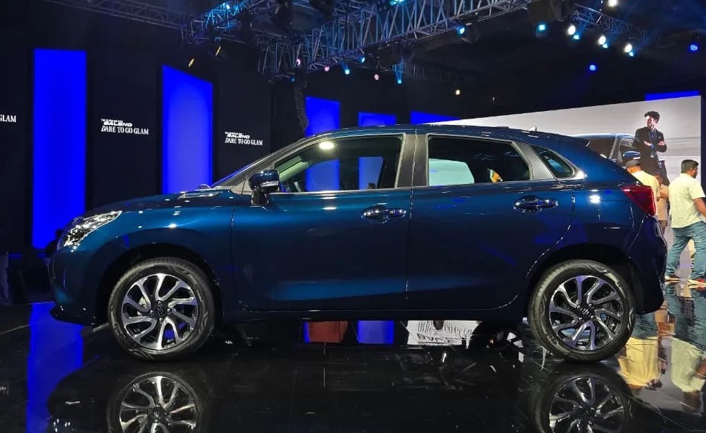 Lãng quên Honda SH, dân tình đổ xô săn đón ô tô ‘quốc dân’ mới của Suzuki giá 161 triệu đồng, rẻ hơn Hyundai Grand i10