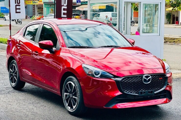 Bộ ba sedan giá rẻ Toyota Vios, Mazda 2 và Honda City có lợi thế gì?