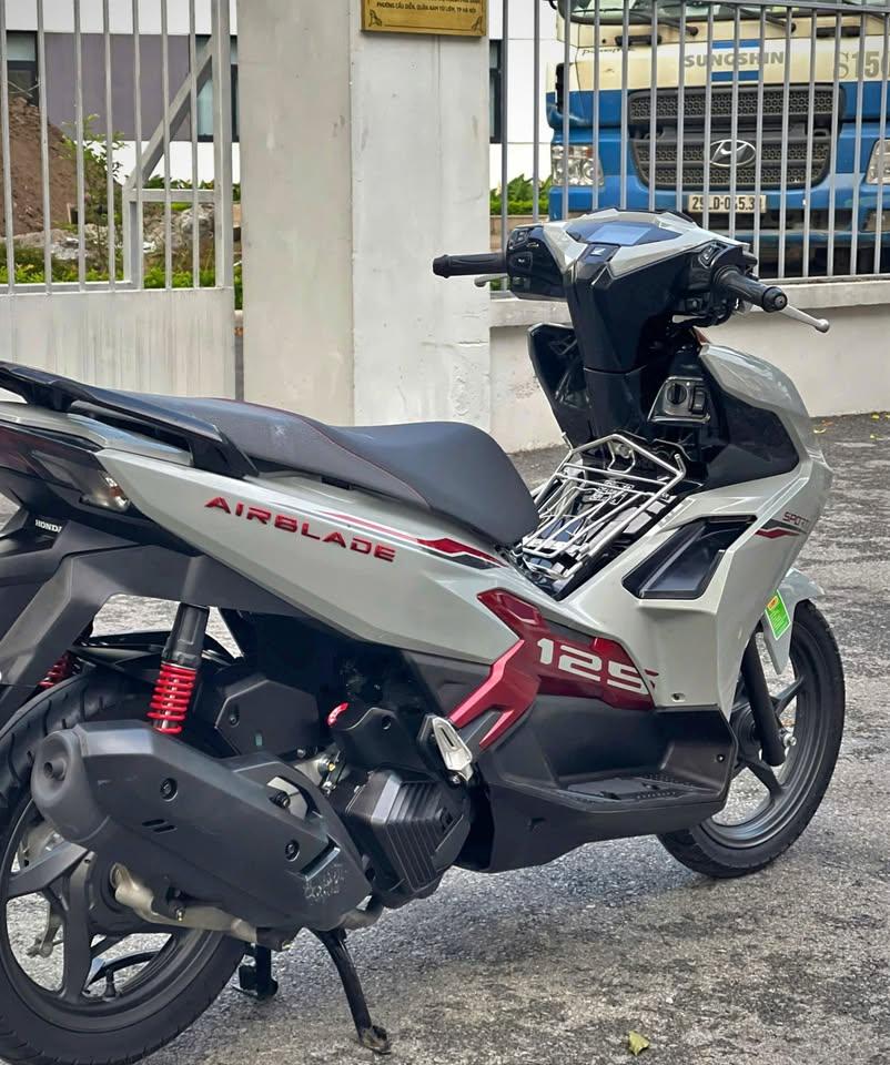 Giá xe Honda Air Blade cũ: Bảng giá theo đời, kinh nghiệm mua