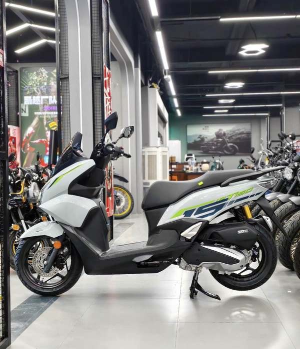 Honda chính thức mở bán ‘vua xe ga’ 150cc mới: ‘Nét’ hơn SH, có ABS 2 kênh và TCS trên cơ Air Blade, giá 58 triệu đồng