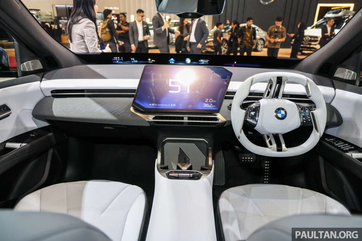 2026-GIIAS-BMW-iX3 3