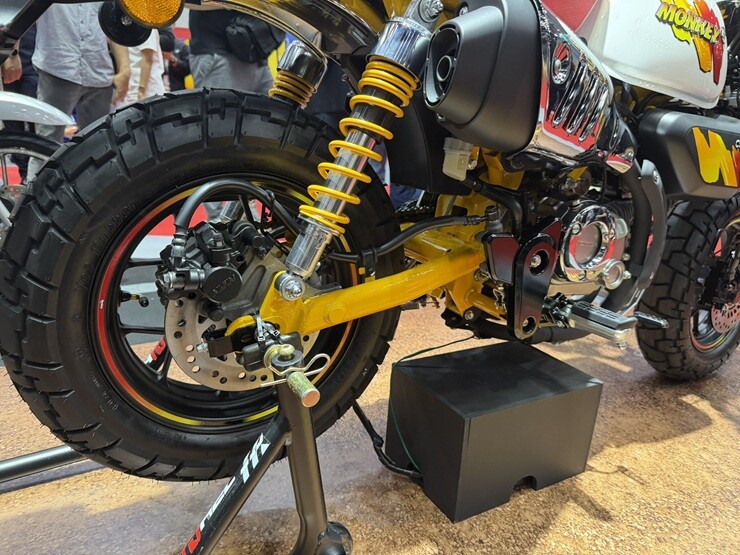 Monkey EX Custom Edition trình làng: Đậm chất Enduro, giá gần trăm triệu - 7