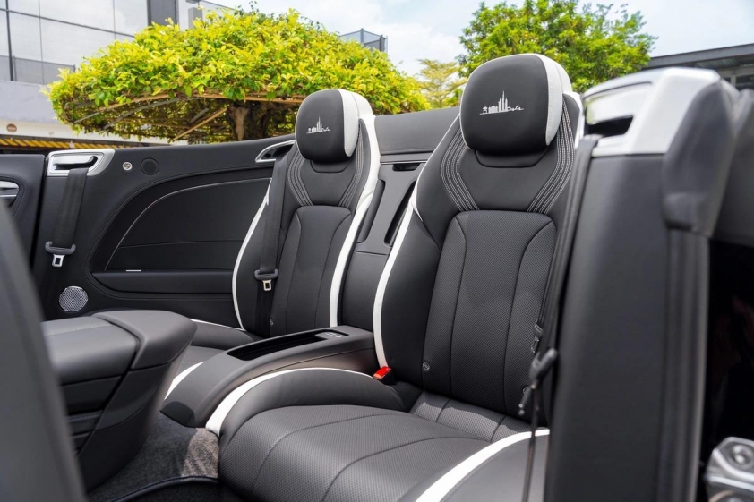 Chiêm ngưỡng siêu phẩm Bentley mui trần độc bản giá 18,888 tỷ đồng dành riêng cho Việt Nam