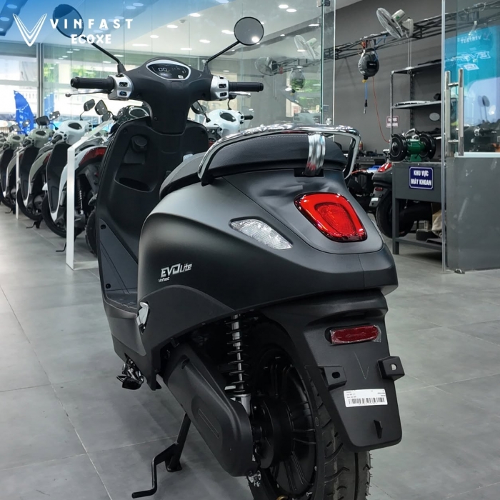 VinFast-Evo-Lite-7